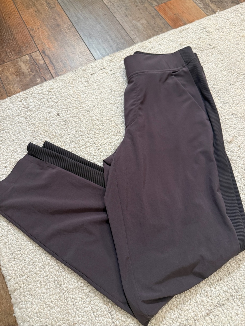 Athleta Women's Joggers in Deep Chocolate Brown